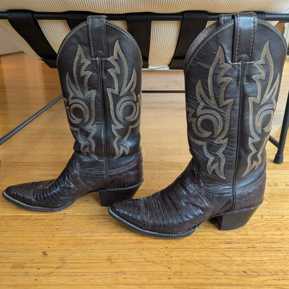 Well made old school cowboy boots - Picture 2 of 7